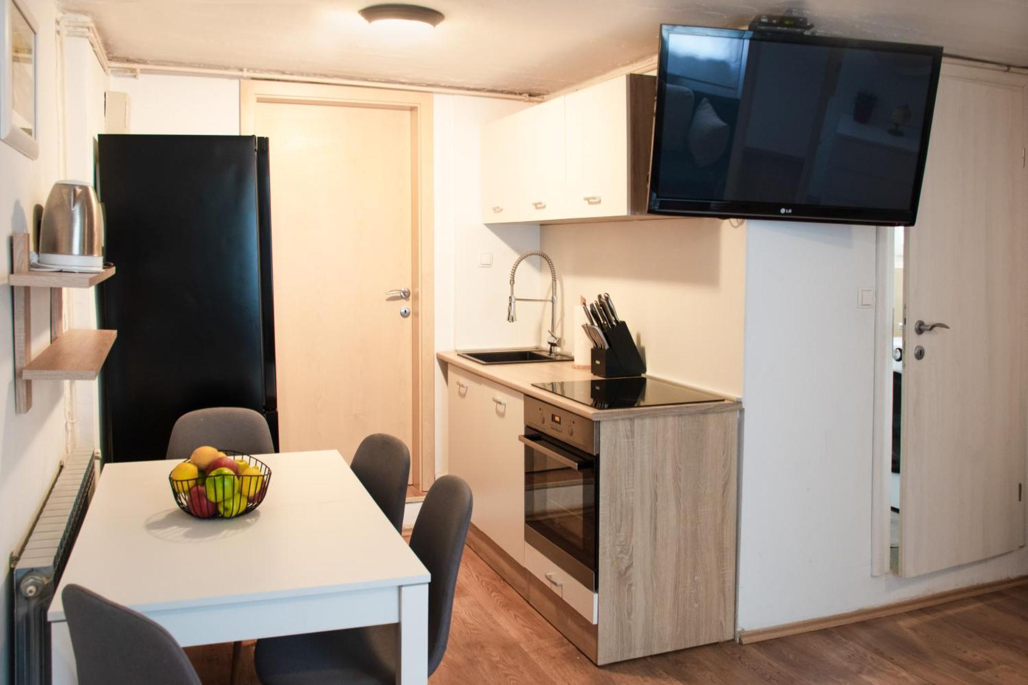 Twin-Magnolias Condo With Garden, Parking & Ev Station Zagreb Exterior foto