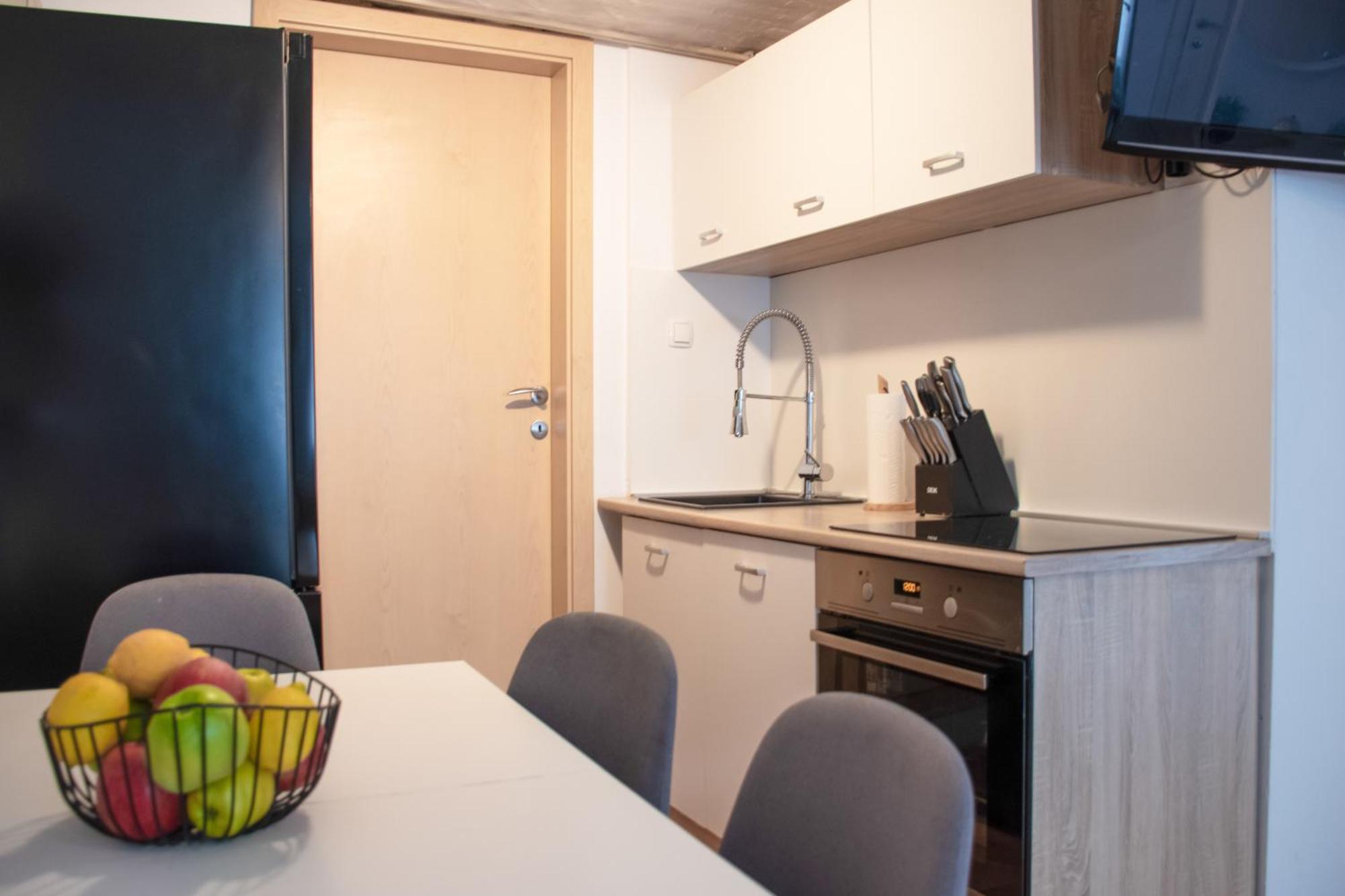 Twin-Magnolias Condo With Garden, Parking & Ev Station Zagreb Exterior foto