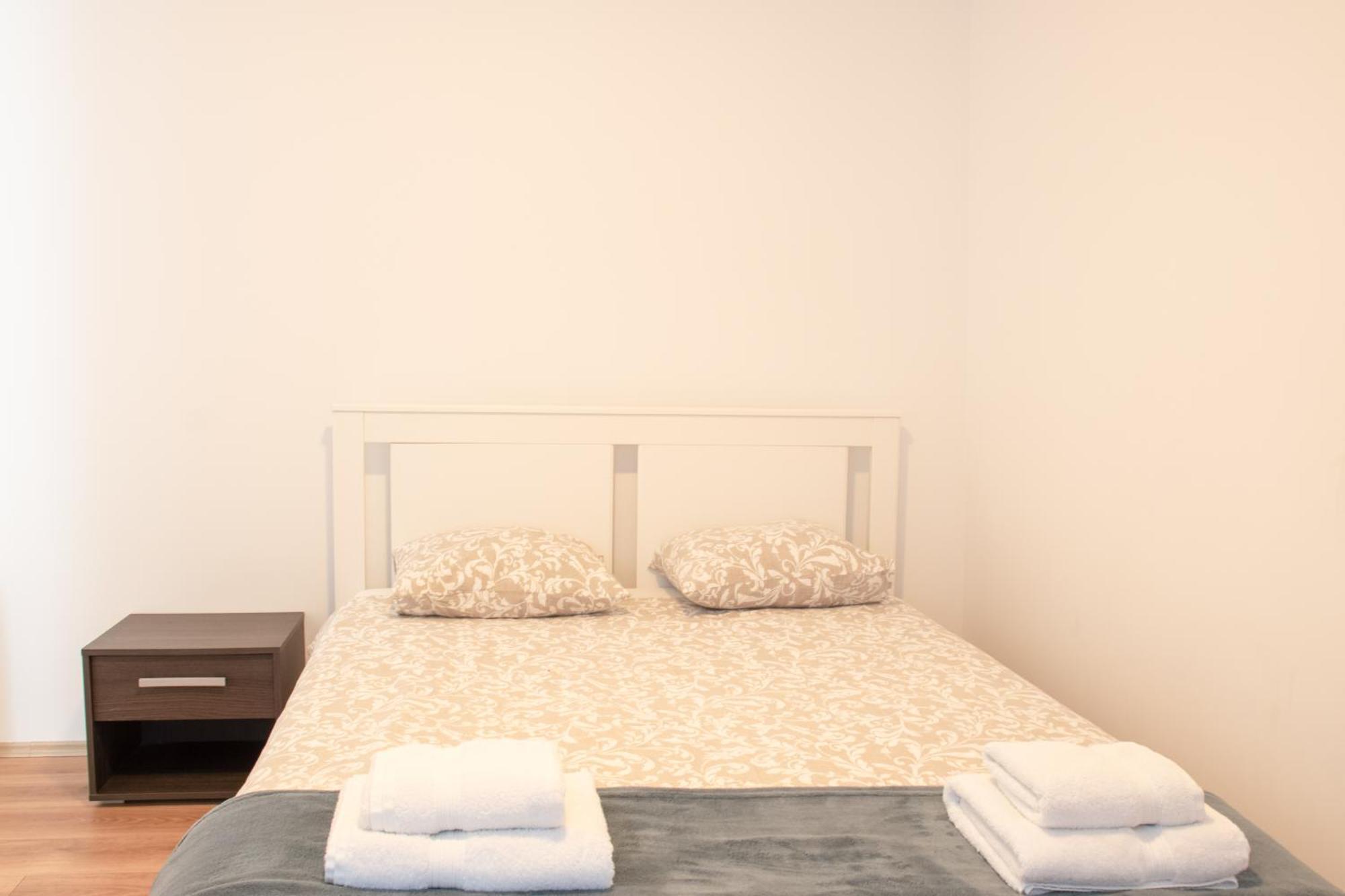 Twin-Magnolias Condo With Garden, Parking & Ev Station Zagreb Exterior foto